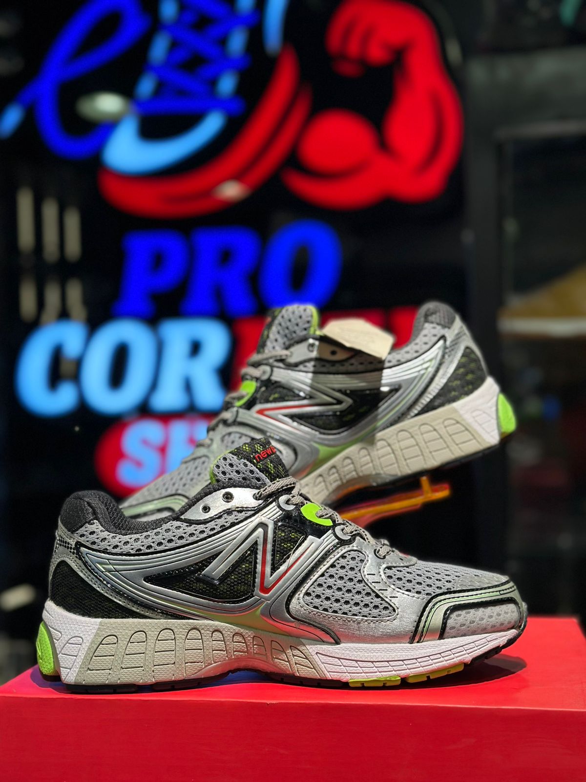860 V3 Silver 3